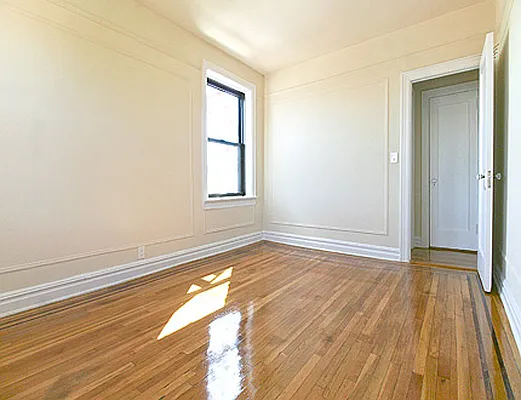 Rented by SW Queens Mezzanine | media 17