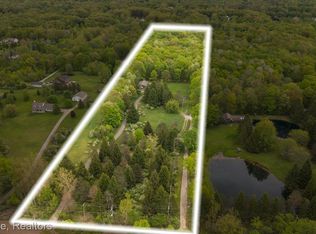 2135 S Hadley Rd, Ortonville, MI 48462