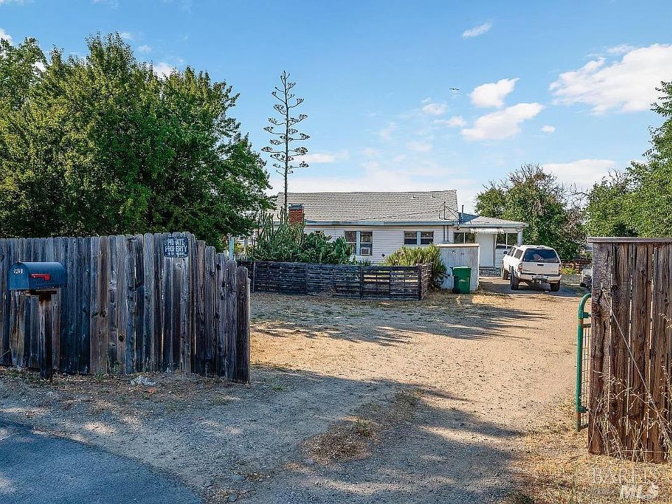 1261 N State St, Ukiah, CA 95482 MLS 323045951 Zillow