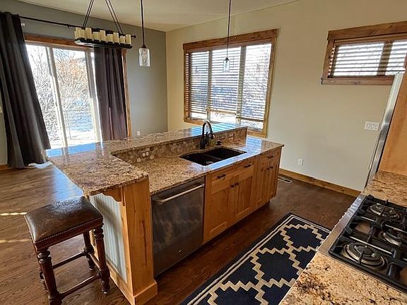 New onyx backsplash on kitchen island