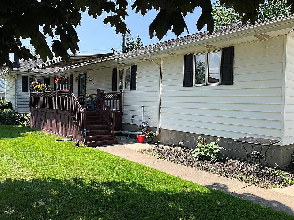 1st image of 1002 Muriel Dr