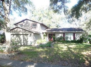 23809 Lakewalk Ct, Lutz, FL 33559