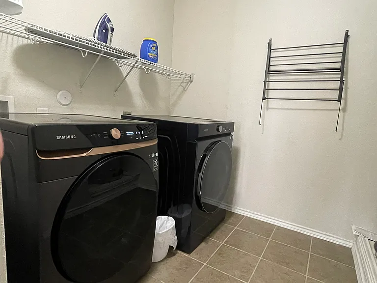 3738 Gallery Wls — Photo 22