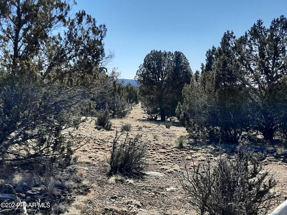 4th image of LOT 1318 W Sunset Dr