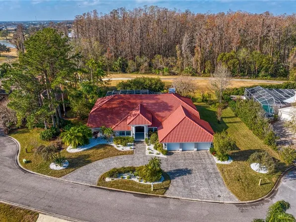 5035 Pinelake Rd, Zephyrhills, FL 33543