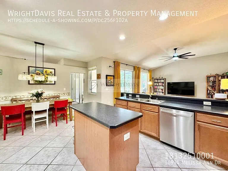 16934 Melissa Ann Dr — Photo 31