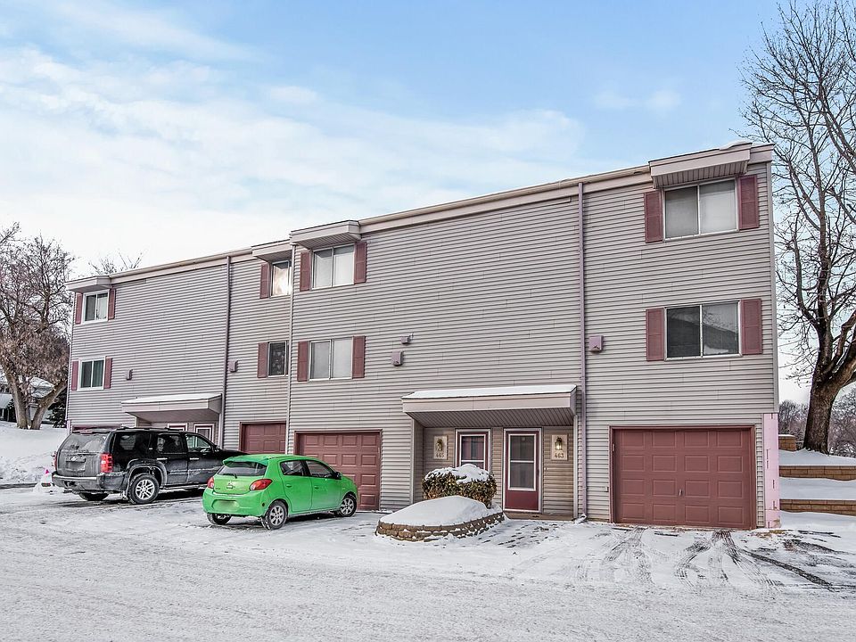 1st image of 463 Dorland Ct S