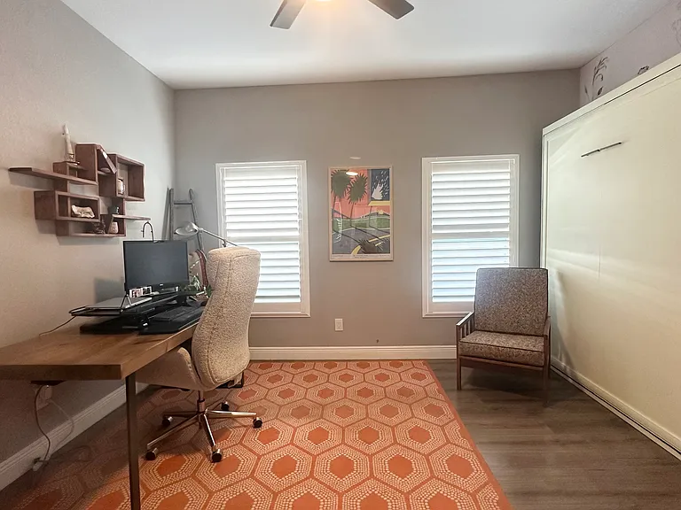210 W Lambright St — Photo 22