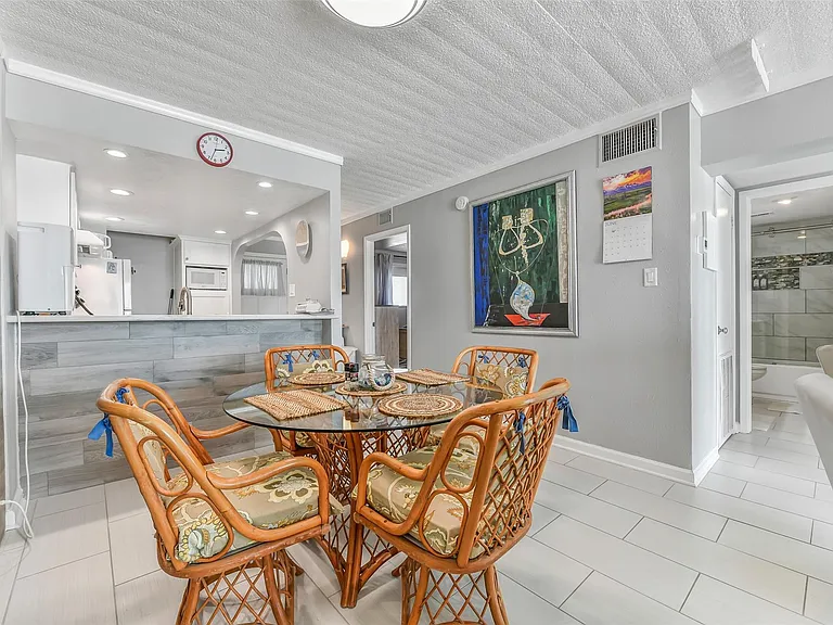 7310 Seawall Blvd #605 — Photo 10