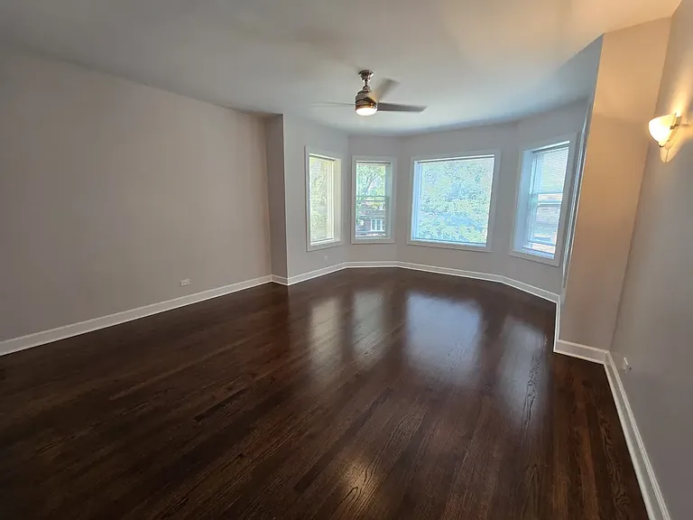 5922 N Washtenaw Ave #1 — Photo 3