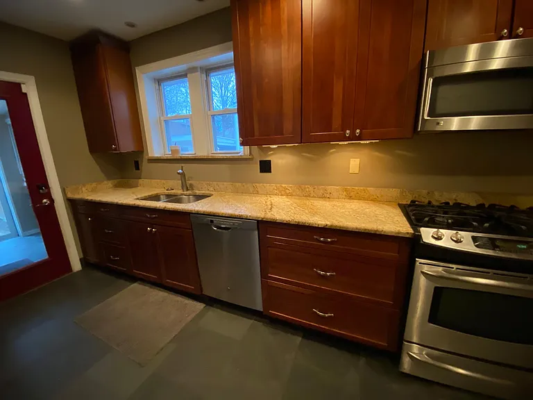 2157 McCausland Ave — Photo 10