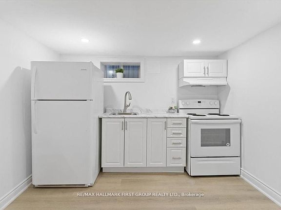 4th image of 46 Tulloch Dr #Basement
