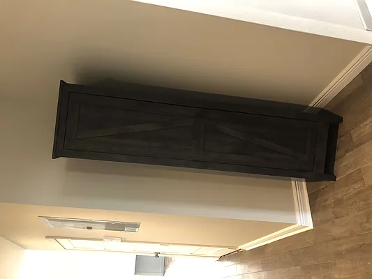 Rented by Thermos Realty & Management Inc | media 69