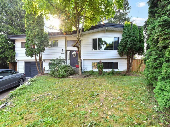 31868 Carlsrue Ave, Abbotsford, BC V2T 2J6