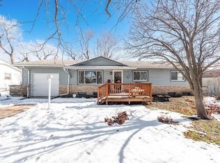 1208 N Summitlawn St, Wichita, KS 67212