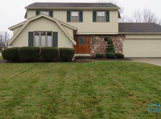 525 Wesley Ave, Bryan, OH 43506