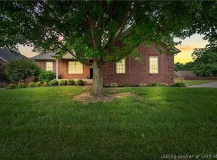 2000 Sterling Oaks Drive, Sellersburg, IN 47172