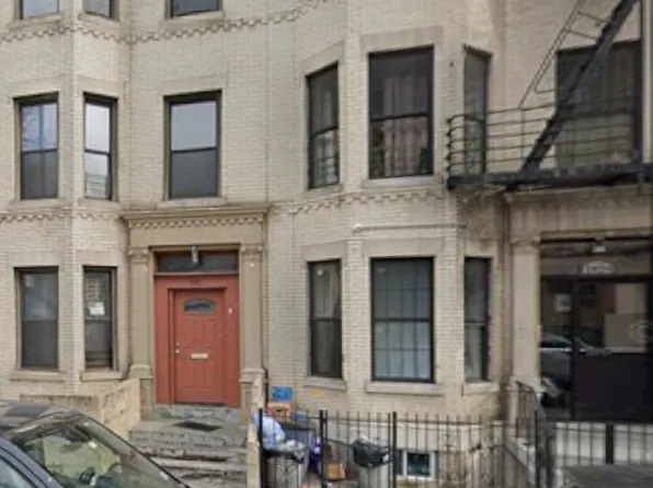 (undisclosed Address), Bronx, NY 10457