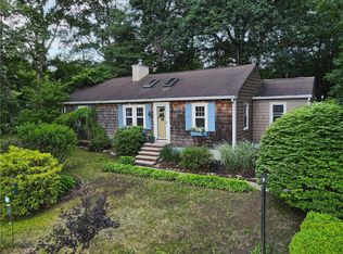 82 Colwell Rd, Smithfield, RI 02917