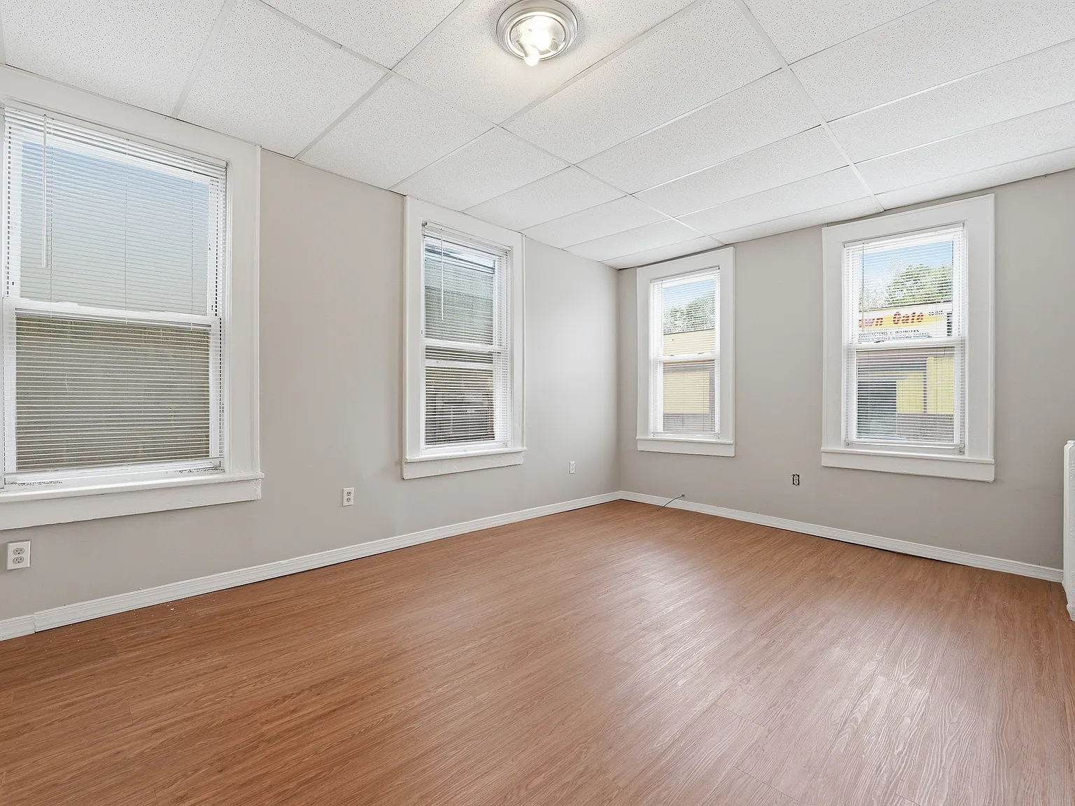 1 bed, $1,750 — Photo 4