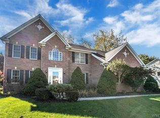 9651 Deerview Ln, Clarence Center, NY 14032