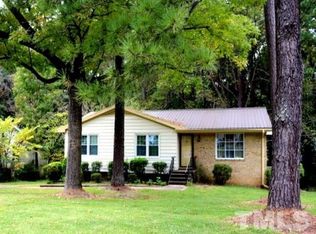 1126 Brucemont Dr, Garner, NC 27529