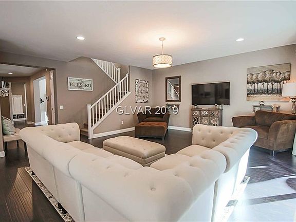 3rd image of 8441 Canyon Sun Ct