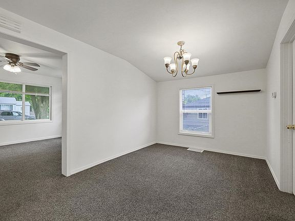 5th image of 12702 E Valleyway Ave