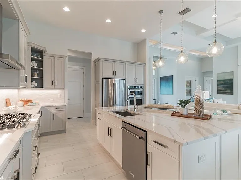 6051 Plana Cays Dr — Photo 13