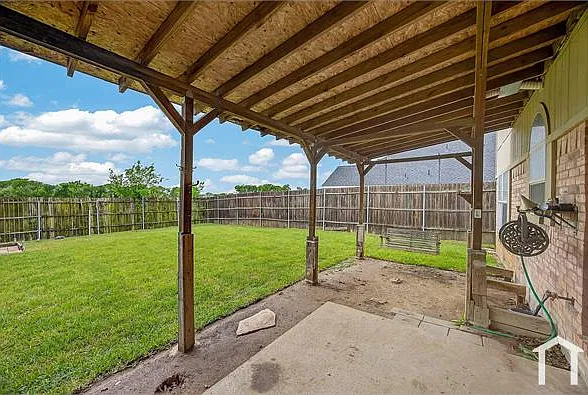 4 bed, 3012 sqft, $4,000 — Photo 2