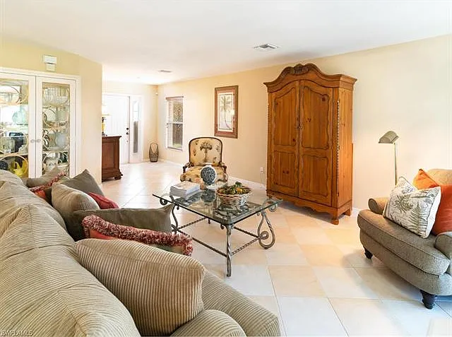 9403 La Bianco St — Photo 4