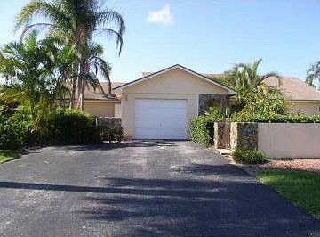 1st image of 4877 Palo Verde Dr