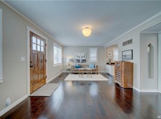 551 NE Ravenna Blvd, Seattle, WA 98115