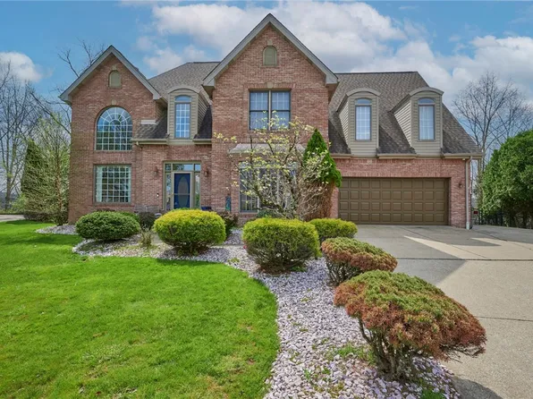 133 Stevens Ridge Dr, Clairton, PA 15025