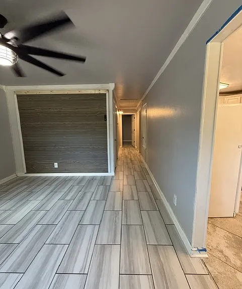 1702 Oriole St — Photo 3