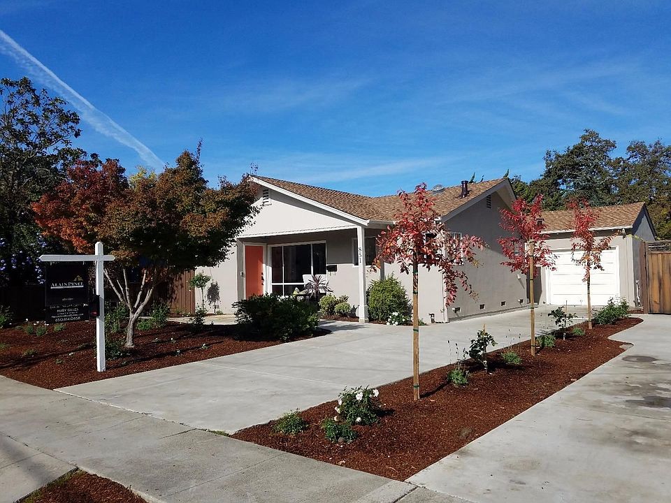 1st image of 851 15th Ave