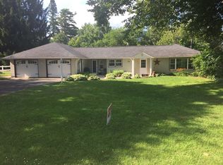 316 Cross St W, Amherst, WI 54406