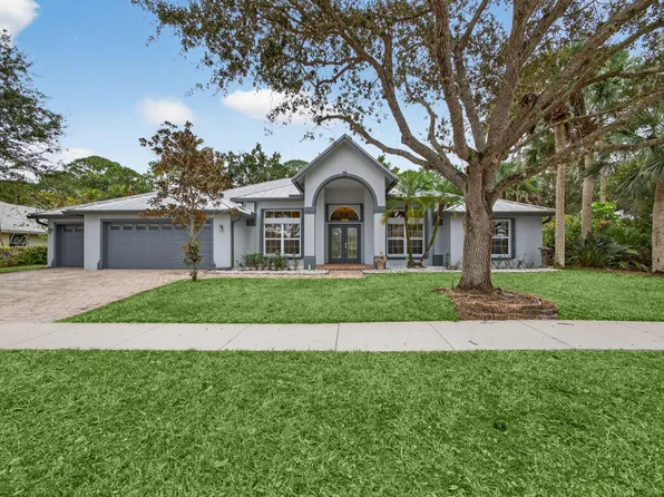 8895 SW Fishermans Wharf Drive, Stuart, FL 34997