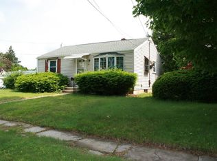 99 Champlain Ave, Springfield, MA 01151