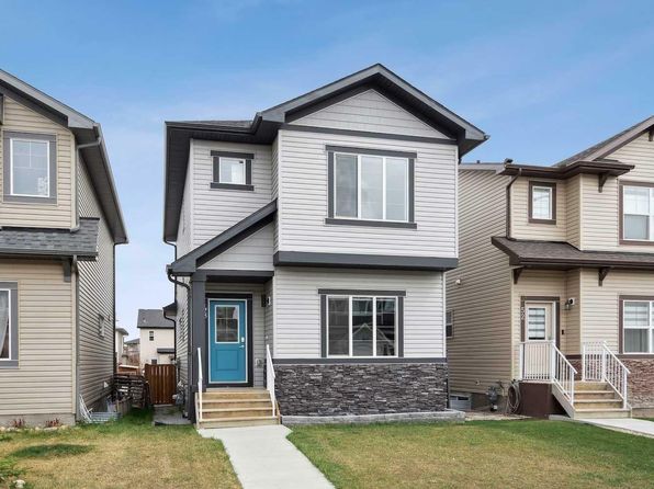 48 Reunion Loop NW, Airdrie, AB T4B 4J6