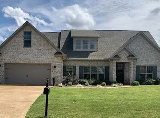 32 Nathan Dr, Jackson, TN 38305