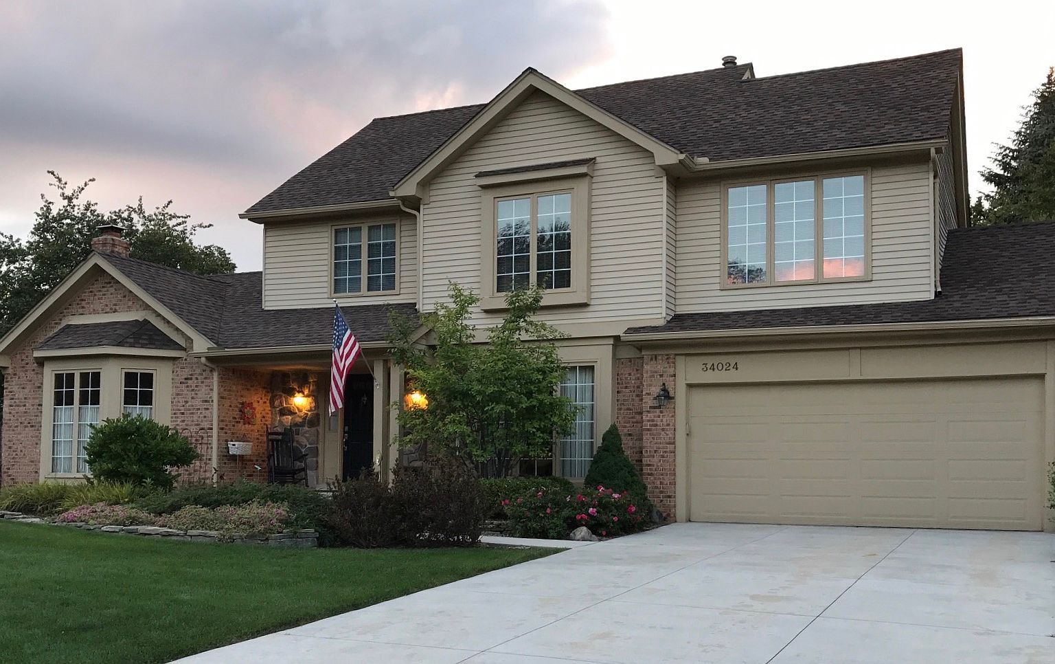 34024 Pembroke Ave, Livonia, MI 48152 Zillow