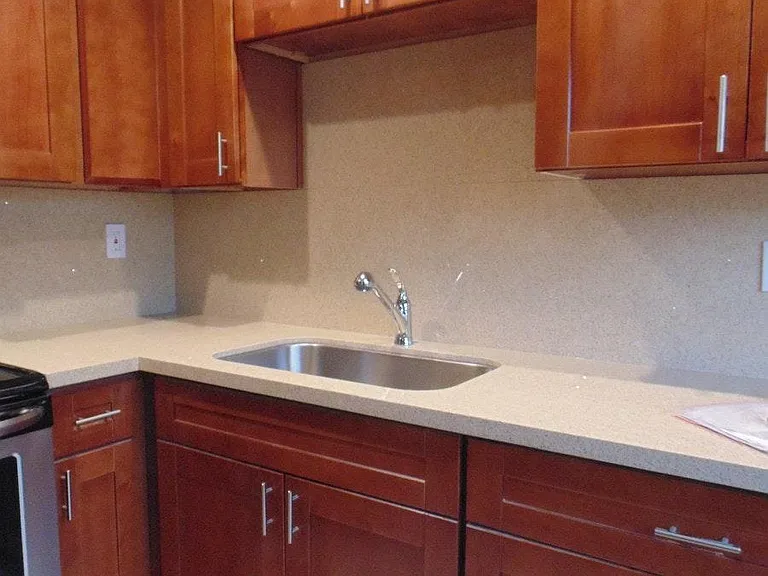 2310 Roosevelt Ave #1 — Photo 5