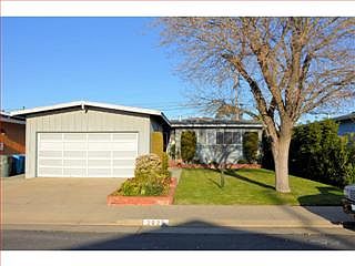 1st image of 2625 Foster St
