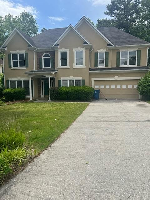 1st image of 585 Oakmont Hl