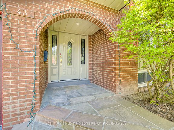 2nd image of 43 Carlton Rd