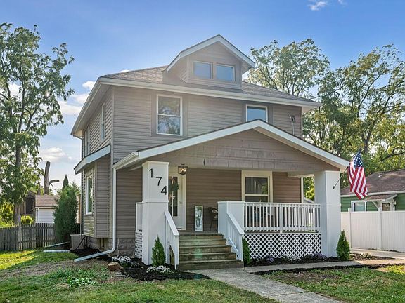 3rd image of 174 Kensington Pl