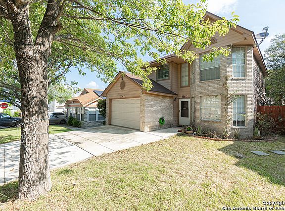 2nd image of 3742 Candlewind Ln