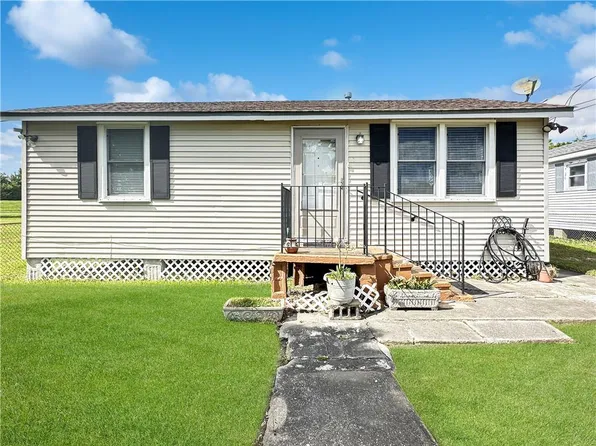 186 Oakland St, Kenner, LA 70062