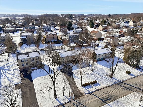 5th image of 3561 Cedar Ridge Rd